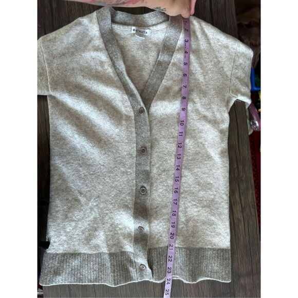 Athleta Westlake Gray Cardigan Sweater Wool Blend Button Front XS Athleisure - Picture 12 of 13